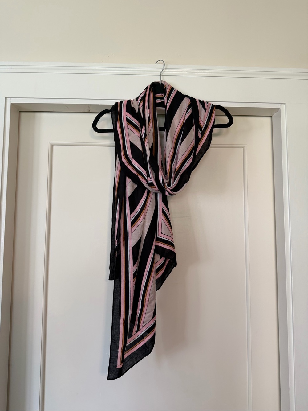 Kate Spade New York Black Pink Blush Diagonal Stripe Oversized Scarf Wrap - NWT - Picture 4 of 6